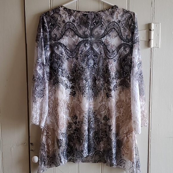 Brittany Black Fall Lace Top Size XL - Picture 3 of 3
